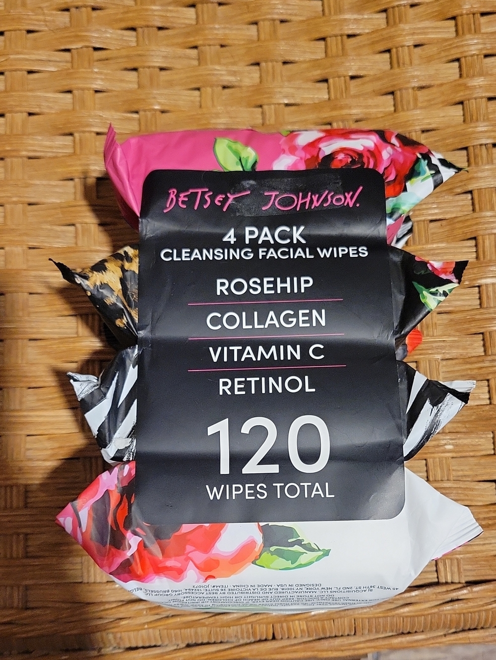 Betsey Johnson Floral & Black 4-Pack Cleansing Facial Wipes